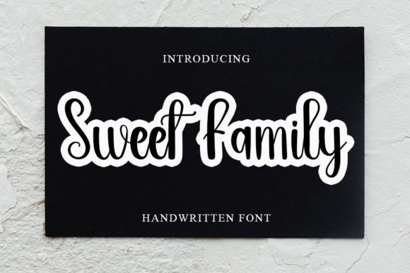 The Delicate Art of Handwritten Typography: A Look at Sweet Family